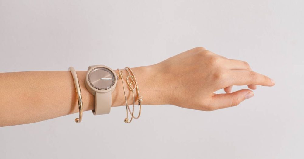 Can You Wear a Watch and Bracelet on the Same Wrist? Outfit Galore