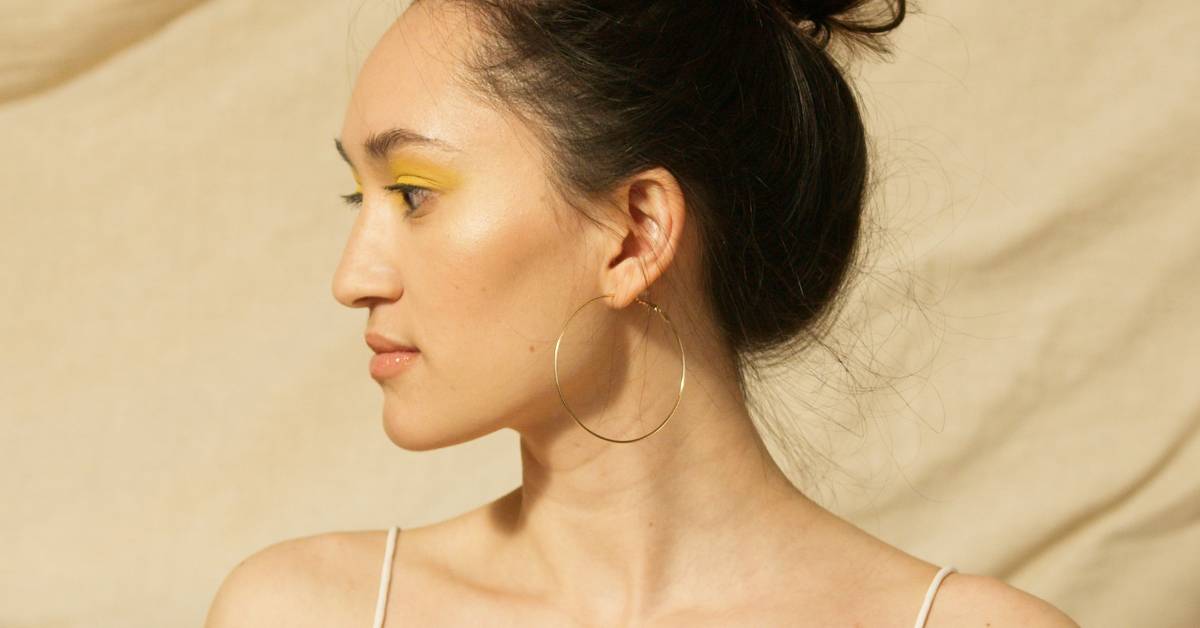 Why Are Hoop Earrings Trashy Outfit Galore