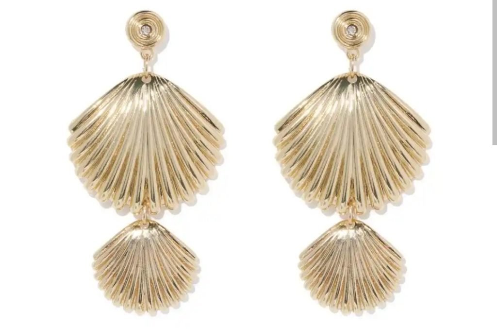 Shell earrings - 10 Boho-Chic Earrings For A Free-Spirited Look