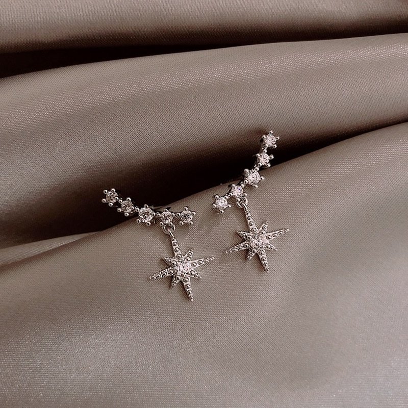 These silver Women's Star Earrings are perfect for women.