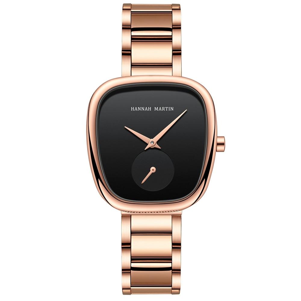 Elegant Bracelet Wristwatch For Women with black dial.