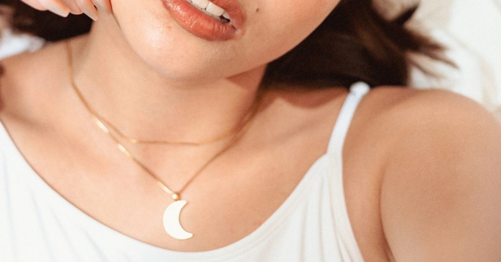 moon necklace - 10 Minimalist Necklaces For Effortless Style